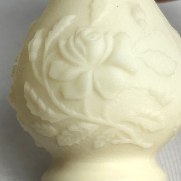 Imperial Satin Glass Vase Vintage Embossed Floral Design Ruffled Rim 9” - Picture 2 of 10